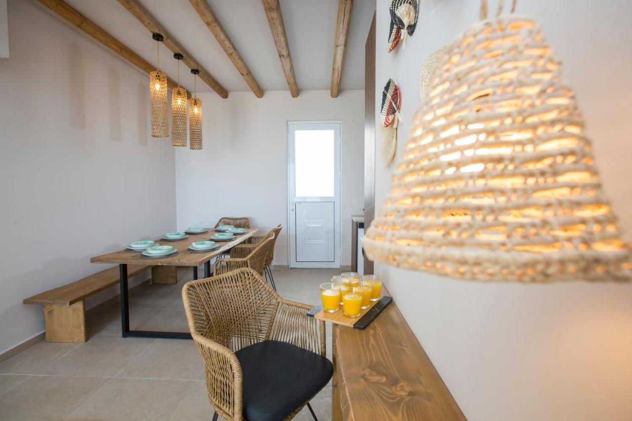 Muses Of Art Villas Afantou Bagian luar foto