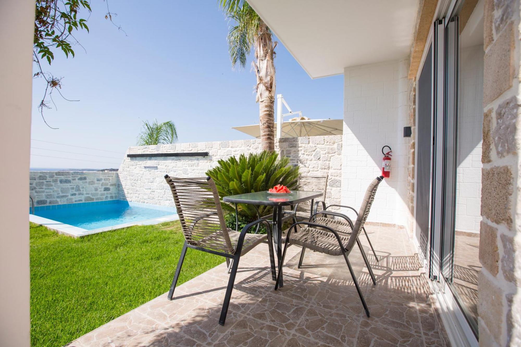 Muses Of Art Villas Afantou Bagian luar foto