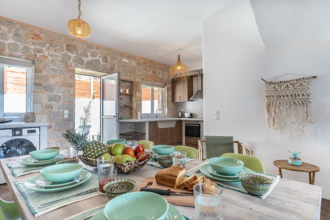 Muses Of Art Villas Afantou Bagian luar foto